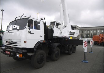 Автокран СКАТ-32 "Сокол" с гуськом 32 тонны