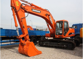 Гусеничный экскаватор Doosan 225n lcv