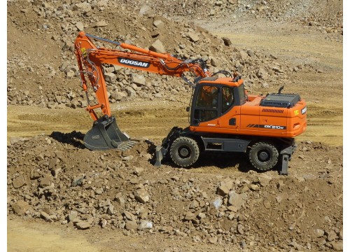 Колесный экскаватор DOOSAN 210