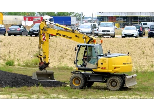 Колесный экскаватор New Holland MH 5.6